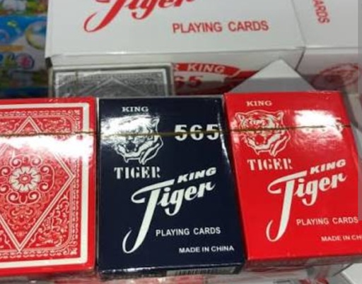 [U02] Naipe tigre caja 12 barajas