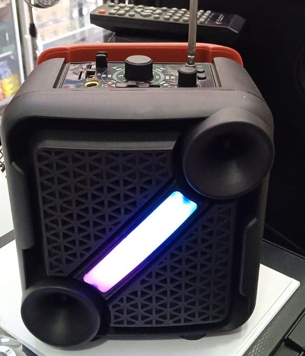 Bocina con radio am fm 