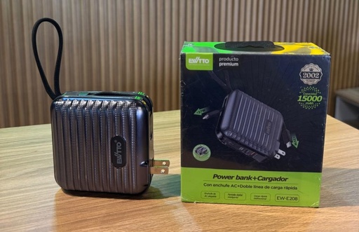 Power Bank más cardador EW-E208
